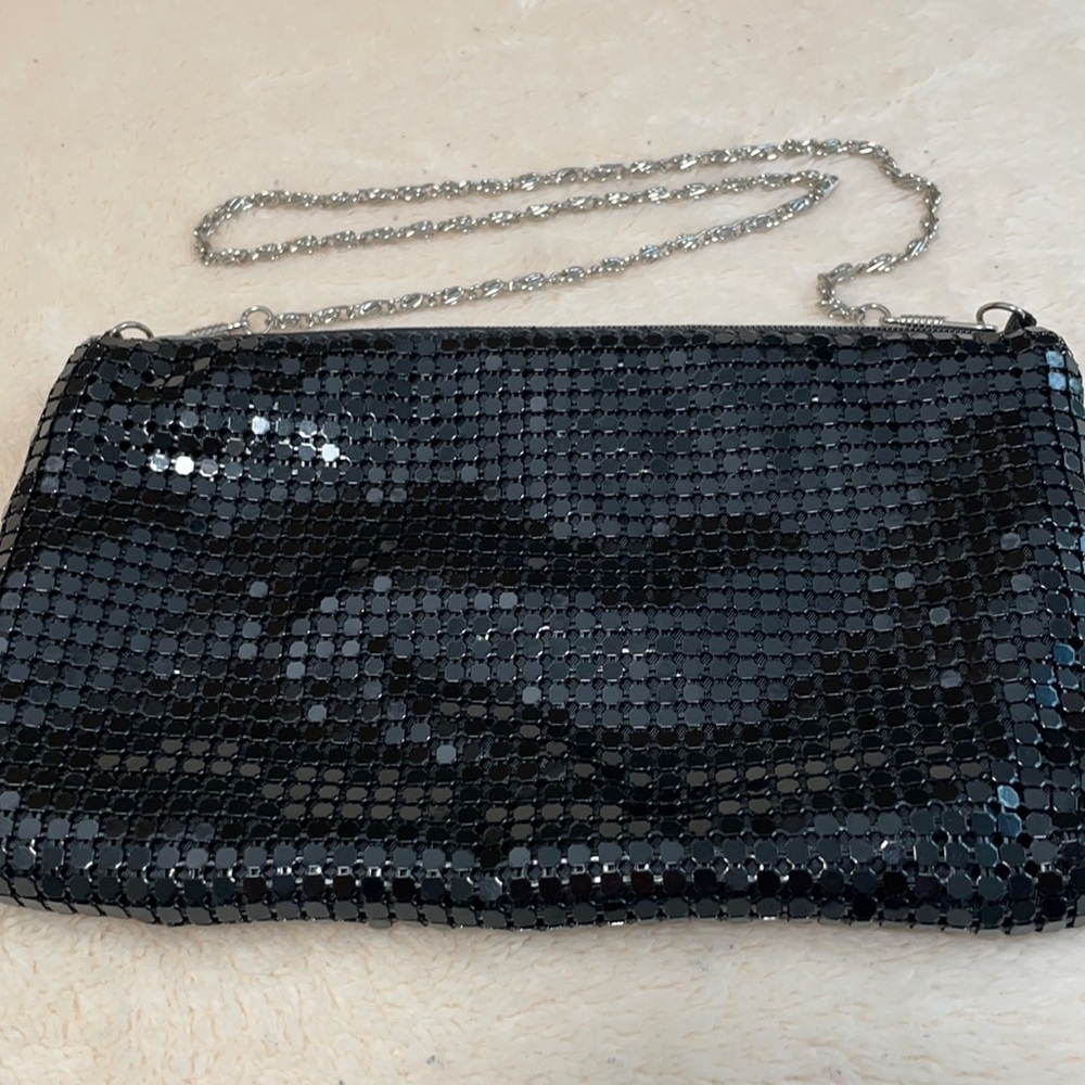 Bijoux Terner Black Metal Mesh Zippered Evening Bag w/ Silvertone Chain Strap